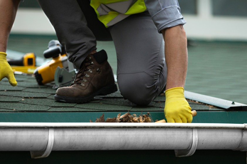 Gutter cleaning services